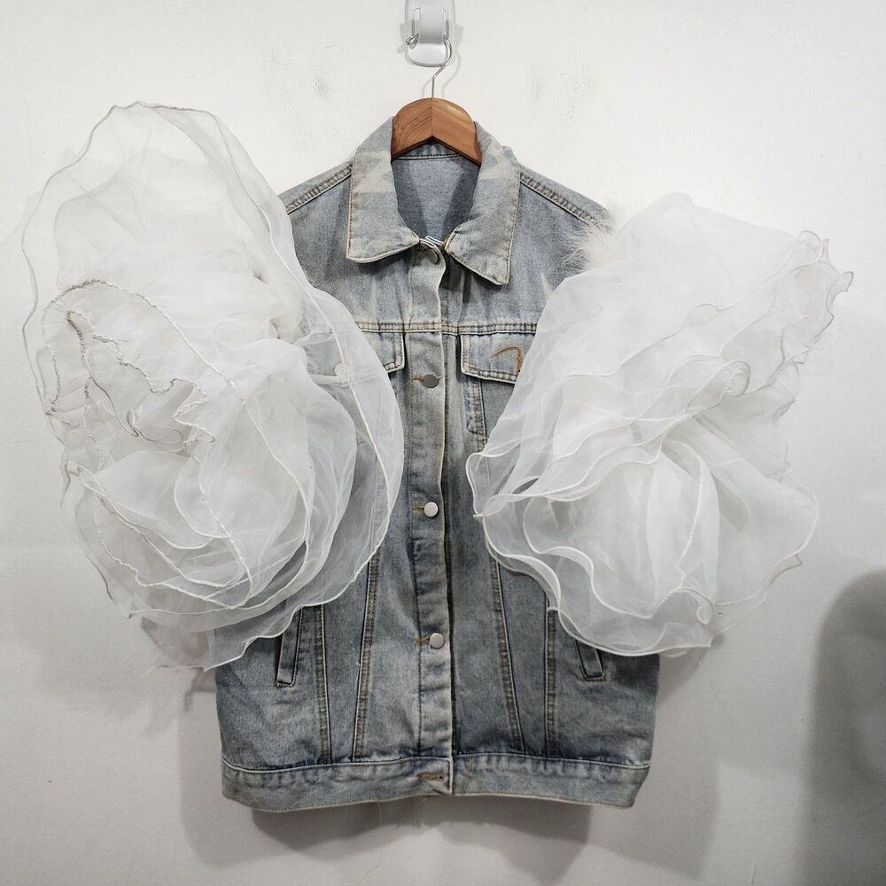 Upclycled Bujtton-front denim vest oversized white tulle ruffle sleeves Size L - Picture 5 of 16